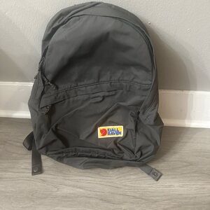 FJallraven  back pack - one size